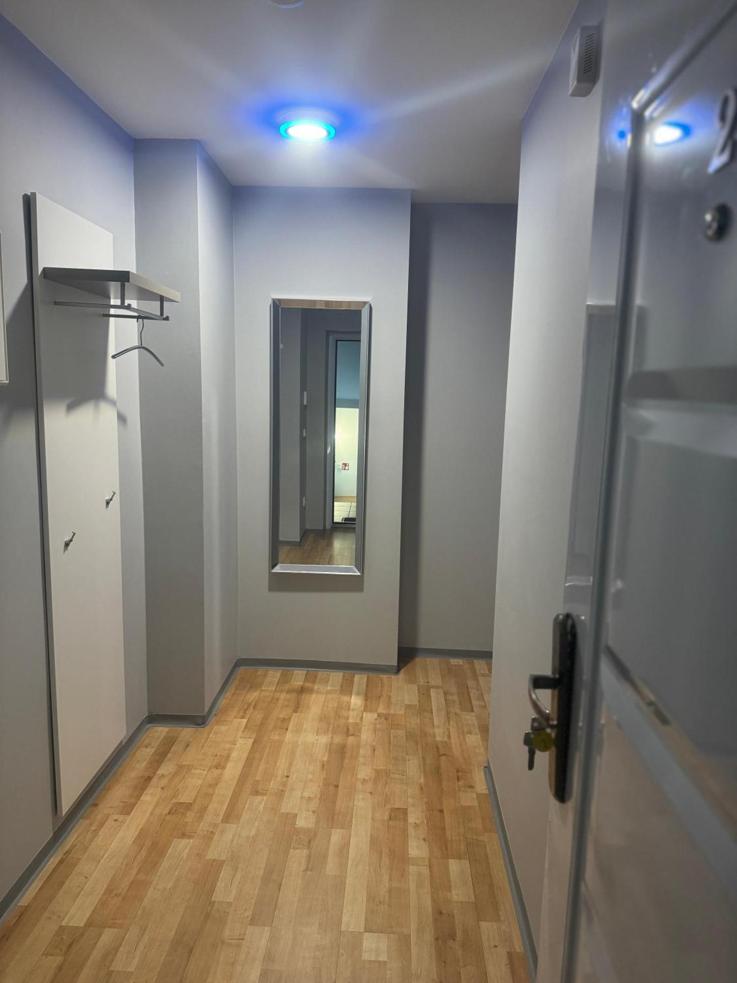נירנברג Studio Apartment Am Hauptbahnhof N2 מראה חיצוני תמונה
